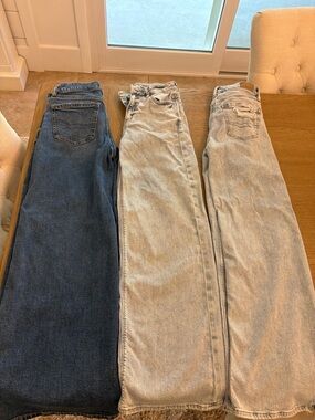 American eagle 000 regular length 3 pairs of Women’s Jeans